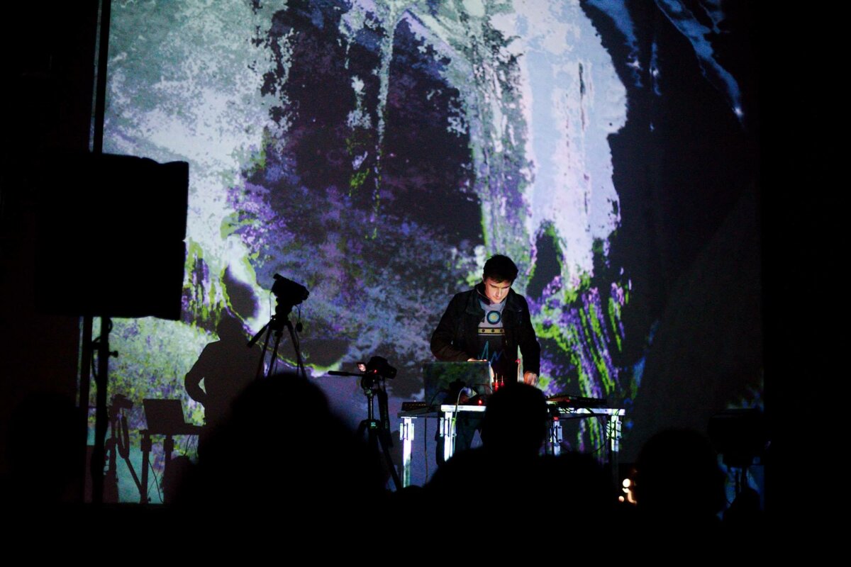 Data Orchestra Jiřího Suchánka – základy sonifikace